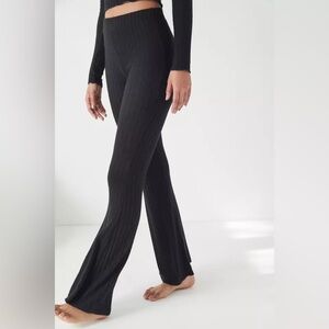 UO urban outfitters black flared ribbed cozy knit pants leggings